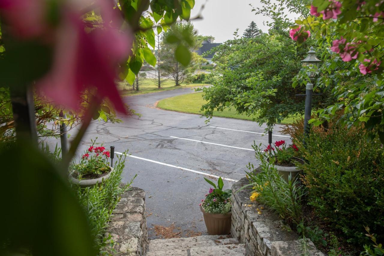 Coachlite Inn Sister Bay Eksteriør bilde