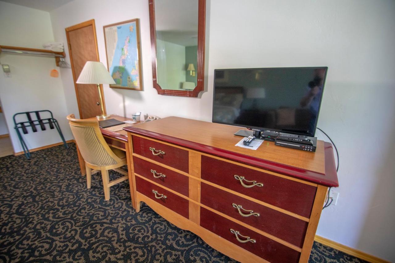 Coachlite Inn Sister Bay Eksteriør bilde